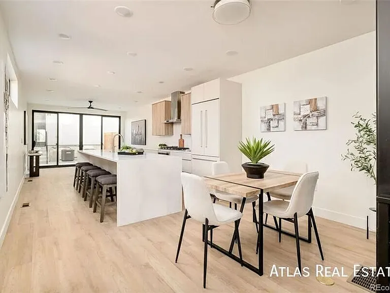 3414 Lawrence St — Photo 6