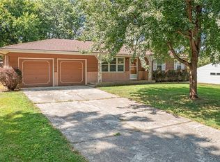 5324 Hedges Ave, Raytown, MO 64133