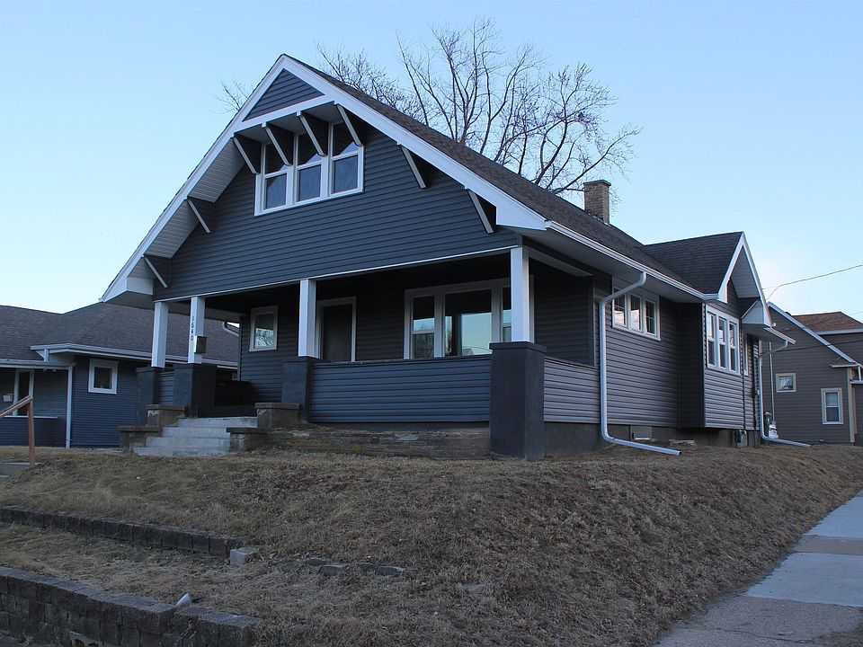 1st image of 1640 W Palmer Ave