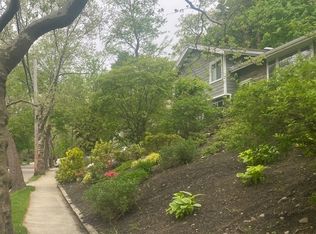 109 Wallis Rd, Brookline, MA 02467