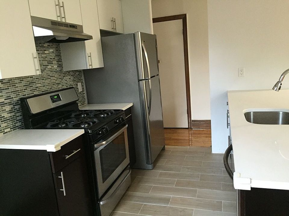1st image of 92 Gates Ave APT 2B