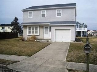 12 Harbour Ct, Brigantine, NJ 08203