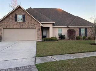 554 Tanglewood Dr, Slidell, LA 70458