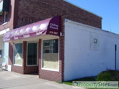 2nd image of 119 N Paw Paw St