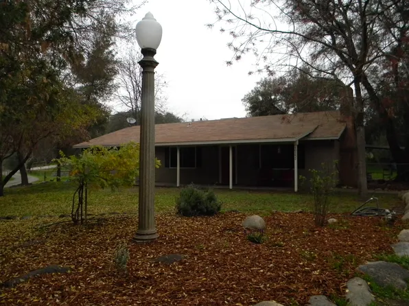 40852 Old Three Rivers Rd, Three Rivers, CA 93271