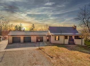 2188 Apache Trl, Pacific, MO