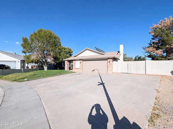 4th image of 12831 N 79TH Drive