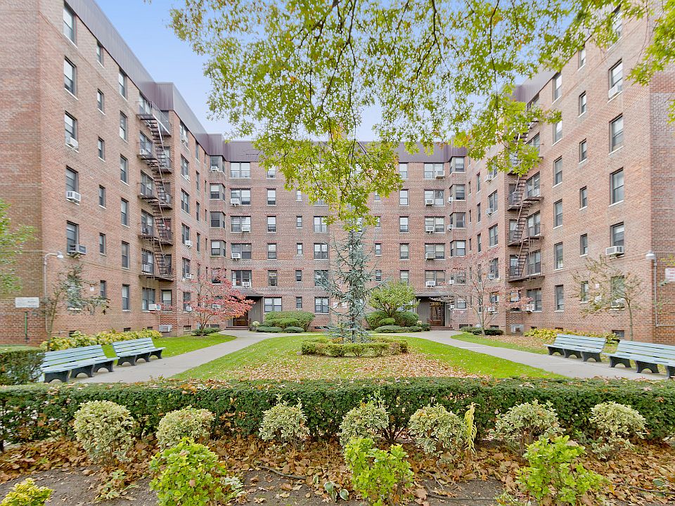 1st image of 2280 Burnett St APT 1G