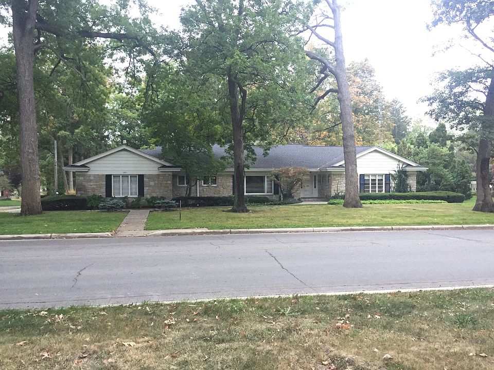 1st image of 1001 W Oliver St