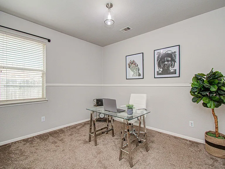 21379 Village Crossing Ln — Photo 24