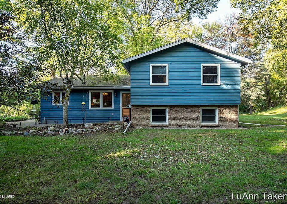 1st image of 1171 Honey Creek Ave NE