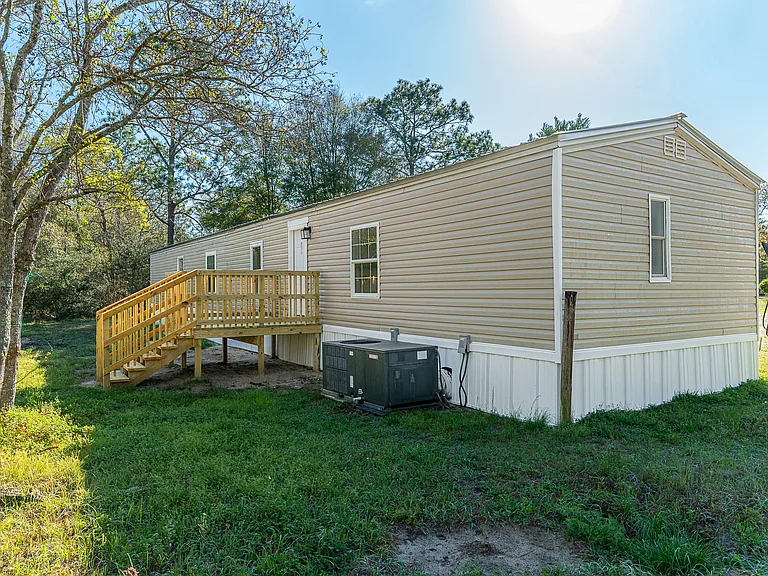 512 W Bach Dr — Photo 32