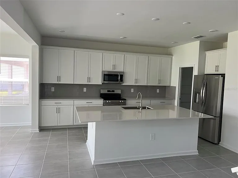 5511 Nina Way — Photo 5