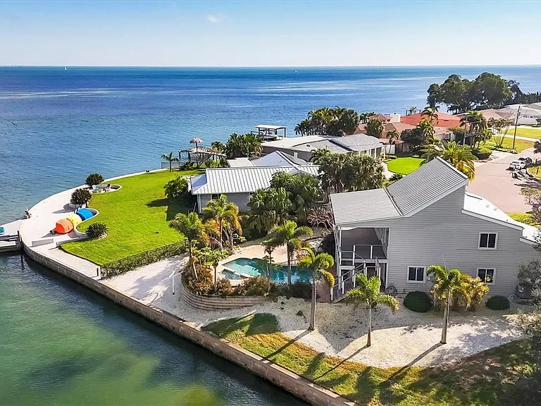 3601 Coquina Key Dr SE — Photo 59