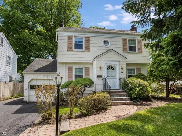 26 Crestview Hill Rd, Livingston Twp., NJ 07039
