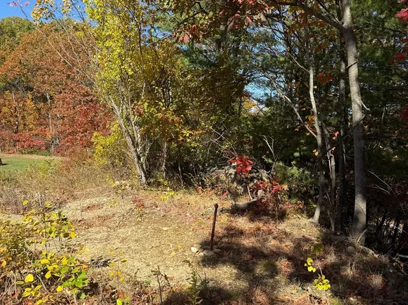 2 Birch St, Leominster, MA 01453