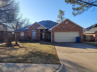 2108 Sagewood Dr, Edmond, OK 73013