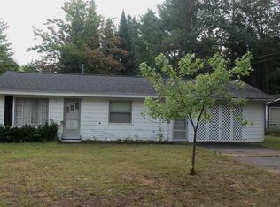 1864 Lakewoods Beach Rd, Saint Helen, MI 48656