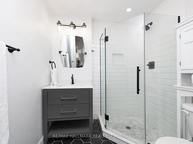 78 Carr St #Townhouse 10 — Photo 17
