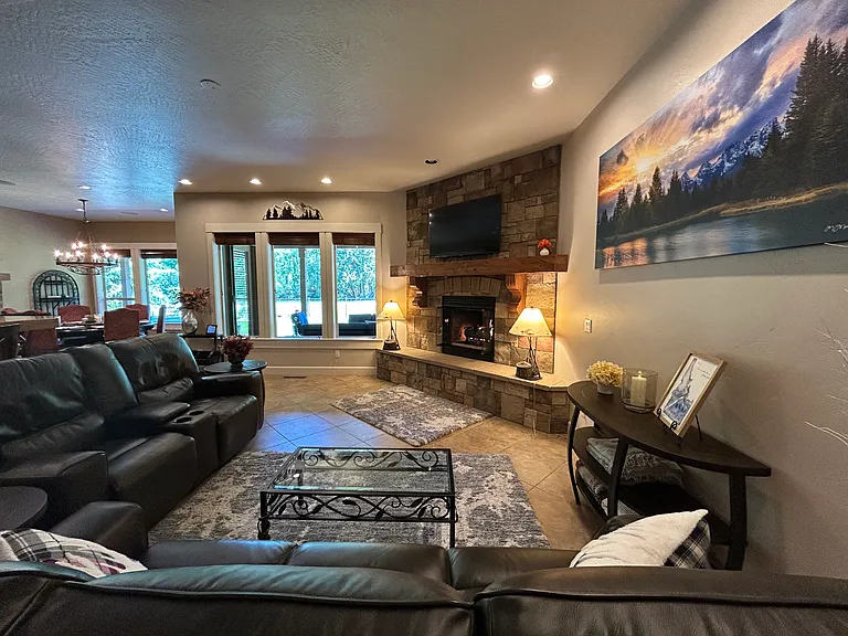 168 W River Meadow Dr — Photo 7