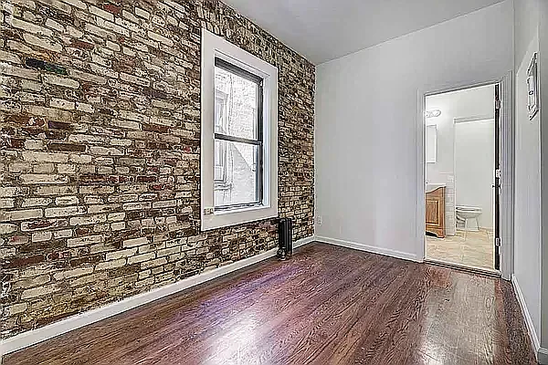 Rented by REAL New York | media 3