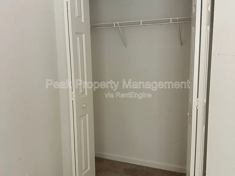801 Virginia Center Pkwy — Photo 7
