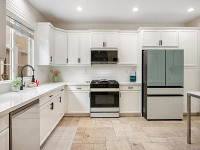 436 Via De La Paz, Palm Desert, CA, 92211