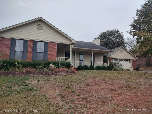 702 Northview Dr, Van Buren, AR 72956
