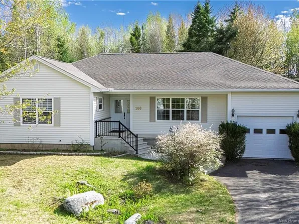100 Good Homes Rd, Lincoln, NB E3B 9S9