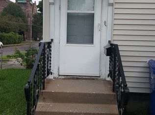 1513 Iowa St #2, Davenport, IA