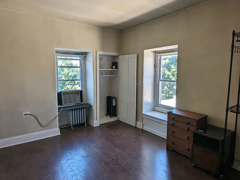 638 N 40th St #2 — Photo 16