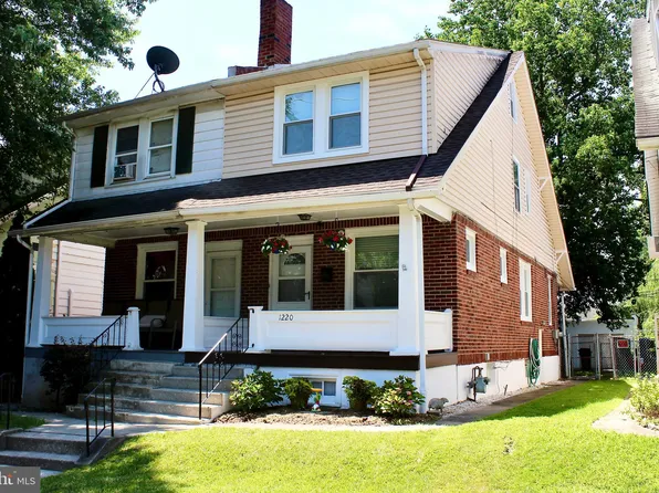 1220 W Lafayette St, Norristown, PA 19401