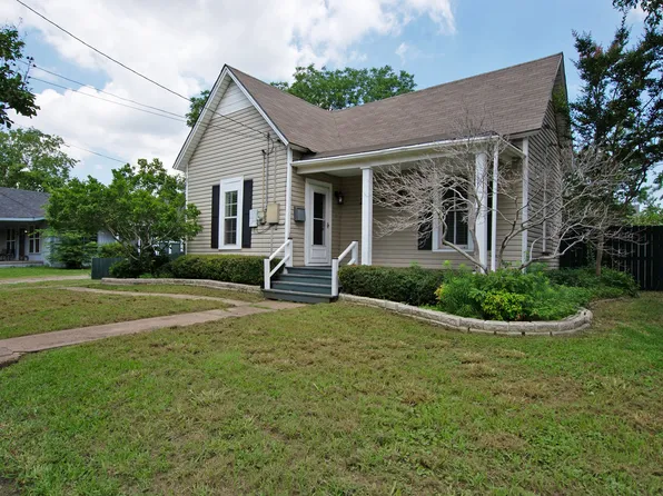 2308 Oneal St, Greenville, TX 75401