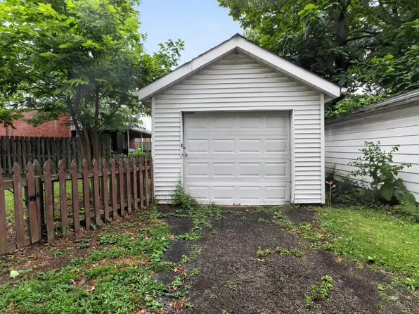 7412 Elizabeth St, Cincinnati, OH 45231