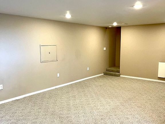 5th image of 24811 21st Ave S #B