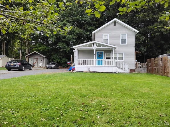 232 S 4th Ave, Ilion, NY 13357