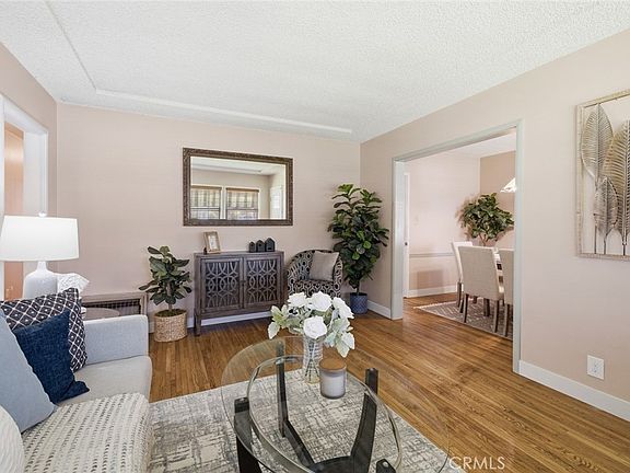 2nd image of 5922 Coldbrook Ave