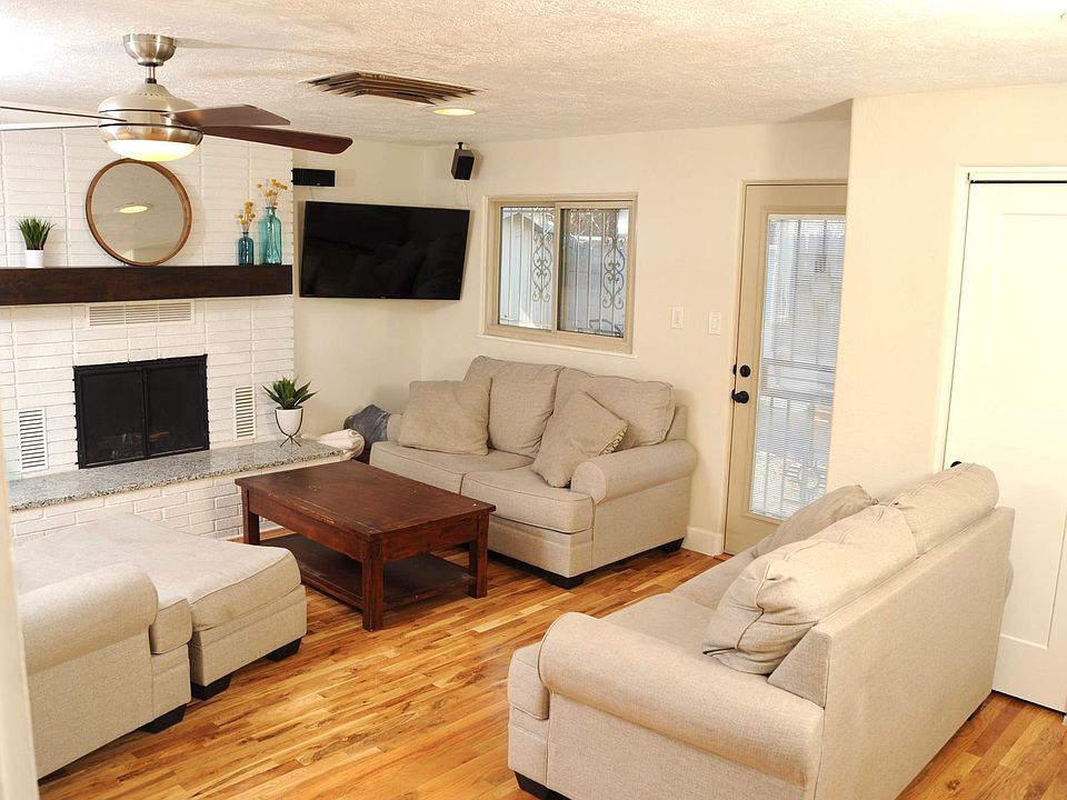 1st image of 3616 La Hacienda Pl NE