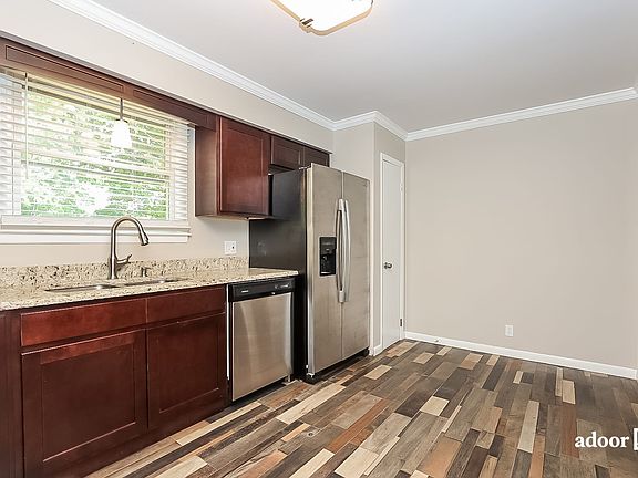 4th image of 109 Pebble Creek Dr