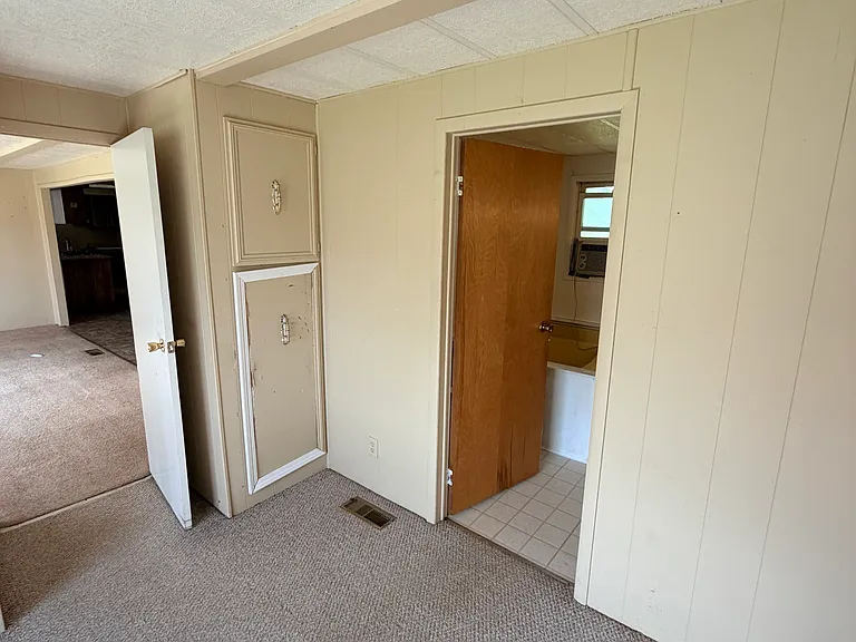 75090 Van Dyke Ave — Photo 33