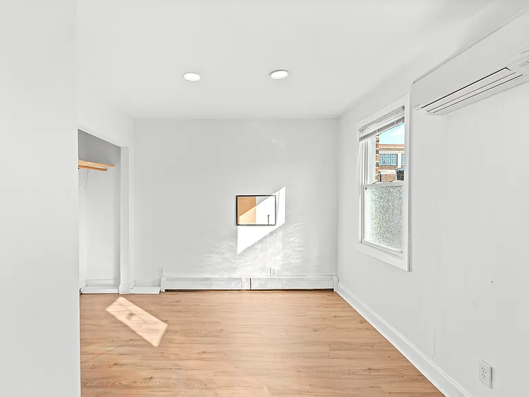 3220 W Willard St — Photo 10