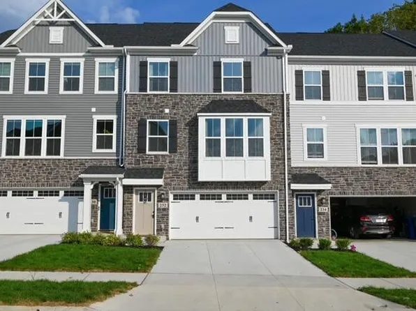 232 Via Veneto, Delaware, OH 43015