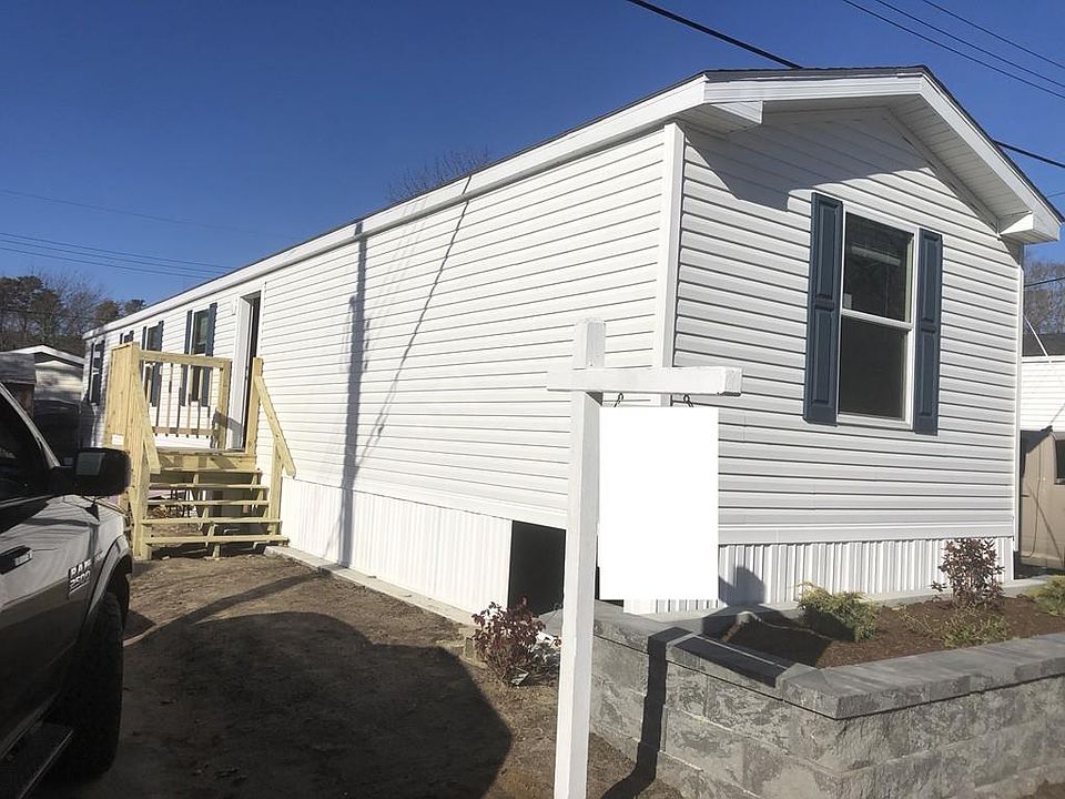 1st image of 17 Patriot Cir