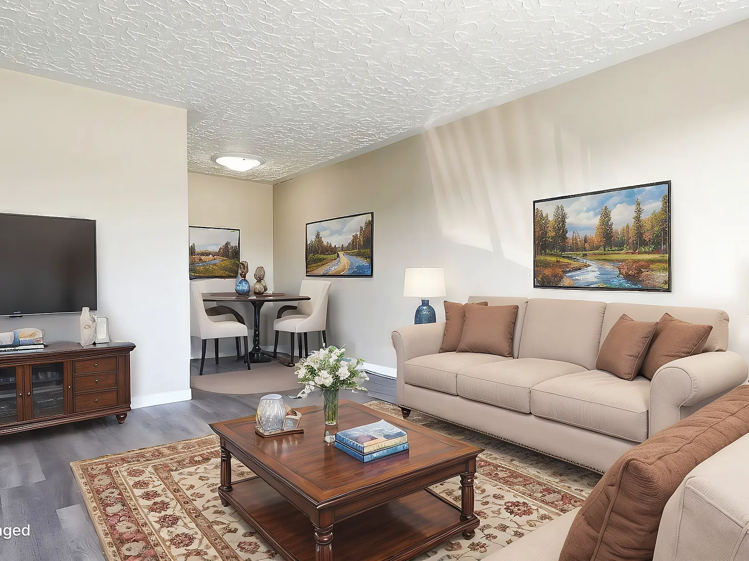 Queensway Place Apartments — Photo 3