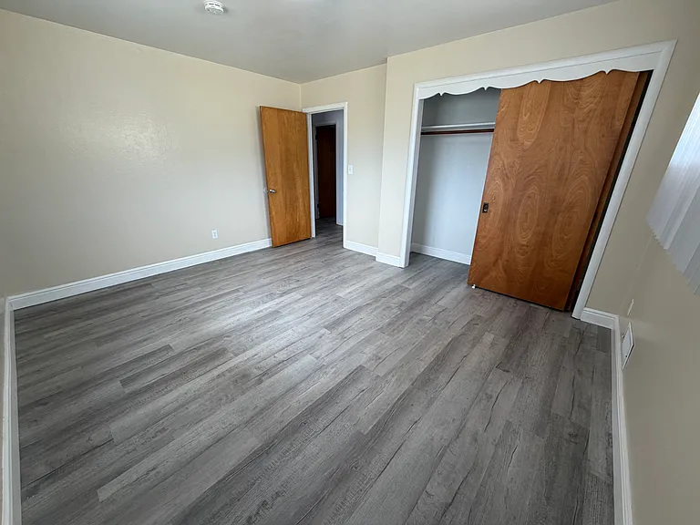 355 Nestles Rd — Photo 32