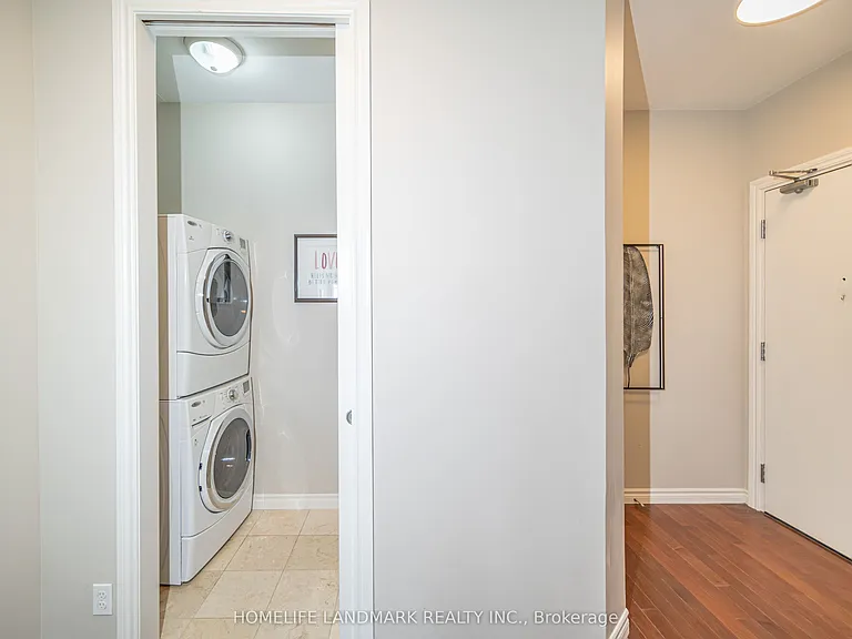 223 Erb St W #501 — Photo 6