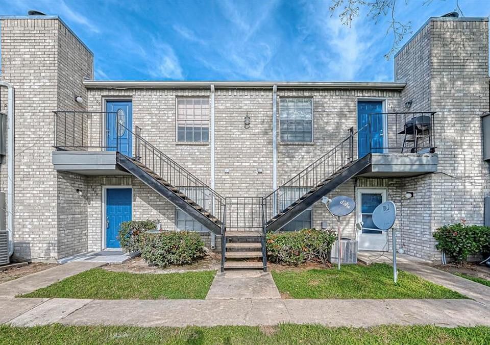 1st image of 9700 Leawood Blvd APT 1106