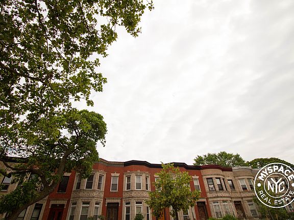 2nd image of 100 Lefferts Ave APT 2G