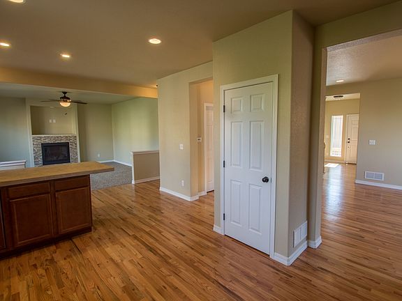 3rd image of 5514 Cody Mesa Ct