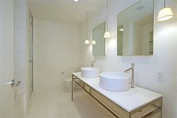 Rented by Douglas Elliman | media 2